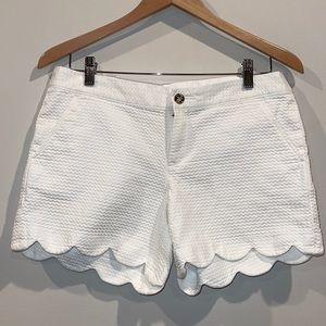 Lilly Pulitzer white buttercup shorts